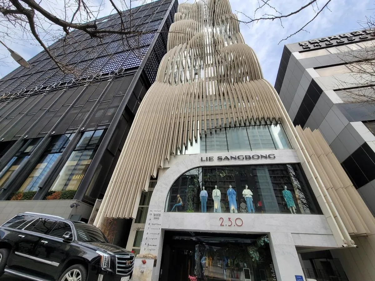 Cheongdam Beautiful Apartment New Building Edition Full Option Long Term Stay Availableapt 2룸 신축 Edition 풀옵션 장기가능 0*, Seoul South Korea